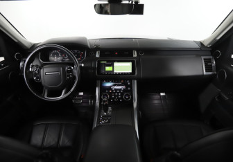 Подержанный автомобиль Land Rover Range Rover Sport 2018 года (12 фото)