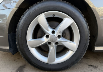 Подержанный автомобиль Audi A6 Sedan 2016 года (9 фото)