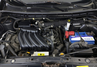 Подержанный автомобиль Nissan Juke 2013 года (9 фото)