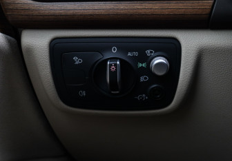 Подержанный автомобиль Audi A7 2016 года (20 фото)