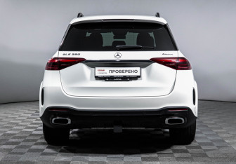 Подержанный автомобиль Mercedes-Benz GLE 2024 года (6 фото)