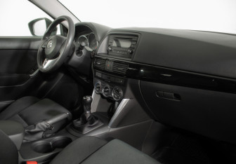Подержанный автомобиль Mazda CX-5 2012 года (9 фото)