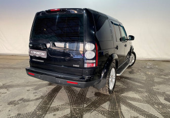 Подержанный автомобиль Land Rover Discovery 2015 года (4 фото)