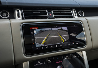 Подержанный автомобиль Land Rover Range Rover 2021 года (18 фото)