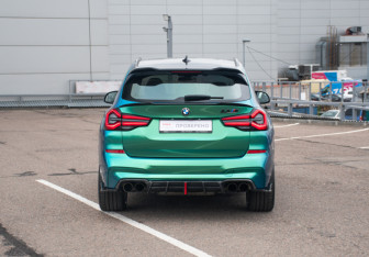 Подержанный автомобиль BMW X3 M 2021 года (10 фото)