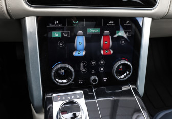 Подержанный автомобиль Land Rover Range Rover 2020 года (24 фото)