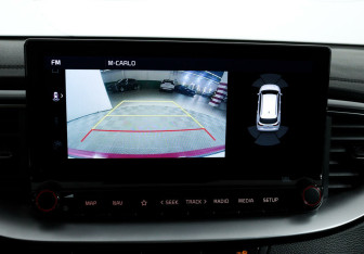 Подержанный автомобиль Kia Ceed Wagon 2021 года (12 фото)