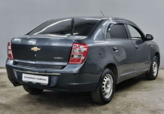 Подержанный автомобиль Chevrolet Cobalt Sedan 2020 года (5 фото)