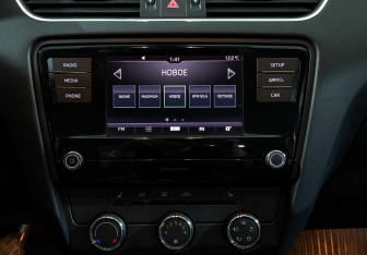 Подержанный автомобиль Skoda Octavia Liftback 2019 года (17 фото)