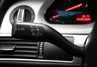 Подержанный автомобиль Audi A6 Sedan 2010 года (12 фото)