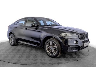 Подержанный автомобиль BMW X6 2017 года (3 фото)