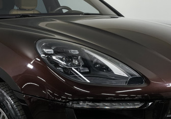 Подержанный автомобиль Porsche Macan 2017 года (22 фото)