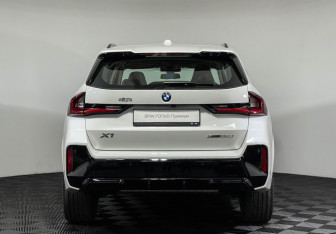 Новый BMW X1 2025 (4 фото)