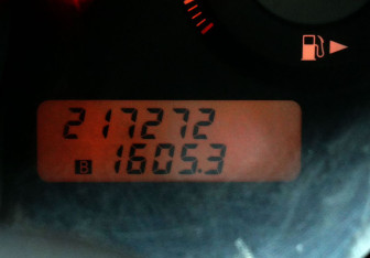 Подержанный автомобиль Nissan Tiida Sedan 2008 года (12 фото)