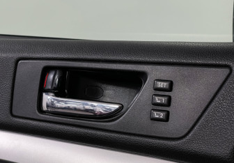 Подержанный автомобиль Subaru Outback Wagon 2012 года (16 фото)