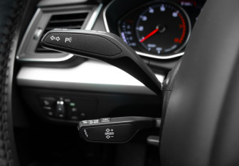 Подержанный автомобиль Audi Q5 2020 года (13 фото)