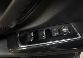 Подержанный автомобиль Mazda CX-9 2021 года (38 фото)