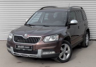 Подержанный автомобиль Skoda Yeti 2015 года (1 фото)