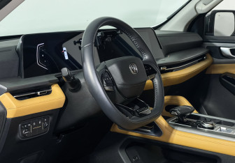 Подержанный автомобиль Changan Hunter Plus 2023 года (13 фото)