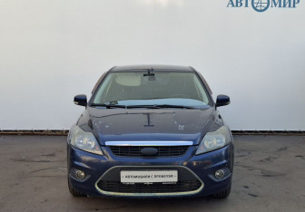 Подержанный автомобиль Ford Focus Sedan 2009 года (2 фото)