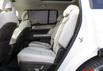 Подержанный автомобиль Hyundai Santa Fe 2024 года (9 фото)