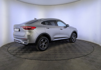 Подержанный автомобиль Haval F7x 2020 года (5 фото)