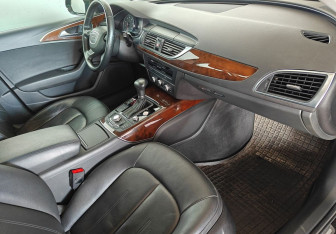 Подержанный автомобиль Audi A6 Sedan 2014 года (11 фото)