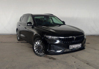 Подержанный автомобиль Voyah Free 2023 года (3 фото)