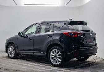 Подержанный автомобиль Mazda CX-5 2012 года (7 фото)