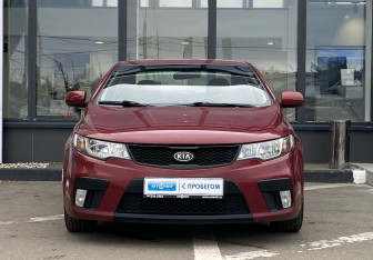 Подержанный автомобиль Kia Cerato Coupe 2011 года (2 фото)