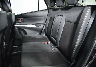 Подержанный автомобиль Suzuki SX4 Hatchback 2017 года (15 фото)