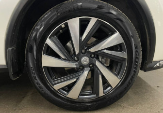 Подержанный автомобиль Nissan Murano Suv 2019 года (8 фото)