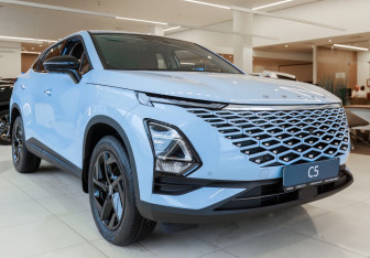 Новый Omoda C5 2023 (3 фото)