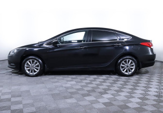 Подержанный автомобиль Hyundai i40 Sedan 2016 года (3 фото)