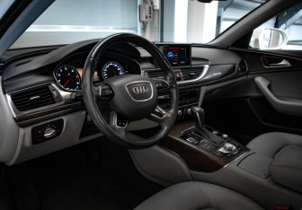 Подержанный автомобиль Audi A6 Wagon 2016 года (7 фото)