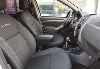 Подержанный автомобиль Renault Duster 2019 года (10 фото)