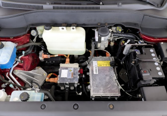 Подержанный автомобиль Evolute i-JOY 2023 года (9 фото)