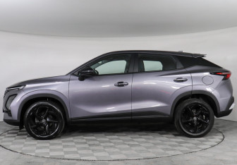 Подержанный автомобиль Omoda C5 2022 года (8 фото)