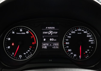 Подержанный автомобиль Audi A3 Hatchback 2014 года (9 фото)
