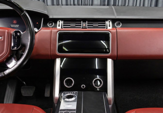 Подержанный автомобиль Land Rover Range Rover 2019 года (15 фото)