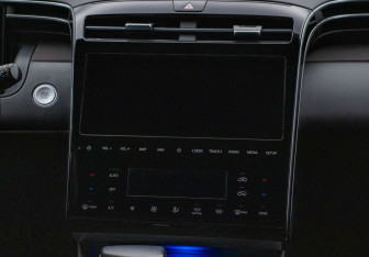 Подержанный автомобиль Hyundai Tucson 2024 года (14 фото)