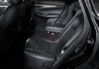 Подержанный автомобиль Infiniti QX50 2018 года (10 фото)