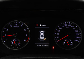 Подержанный автомобиль Kia K5 2021 года (7 фото)