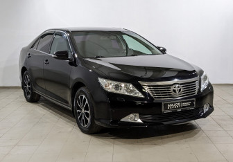 Подержанный автомобиль Toyota Camry Sedan 2014 года (3 фото)