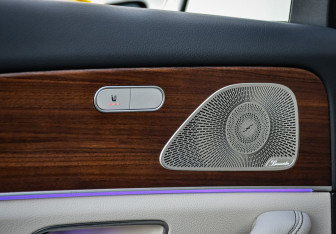 Подержанный автомобиль Mercedes-Benz GLE 2023 года (16 фото)