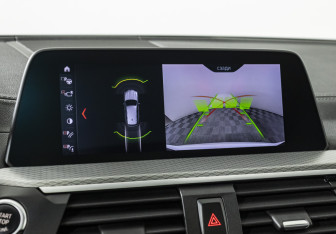 Подержанный автомобиль BMW X3 2020 года (14 фото)