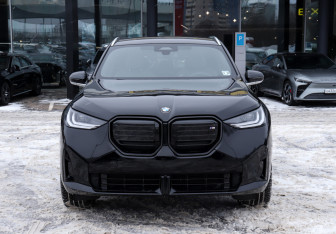 Подержанный автомобиль BMW X3 2025 года (2 фото)