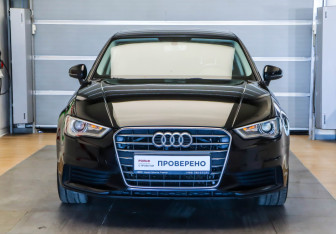 Подержанный автомобиль Audi A3 Sedan 2015 года (2 фото)