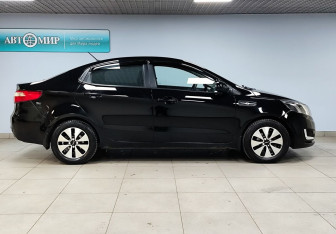 Подержанный автомобиль Kia Rio Sedan 2013 года (4 фото)