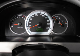 Подержанный автомобиль Chevrolet Lacetti Wagon 2008 года (12 фото)